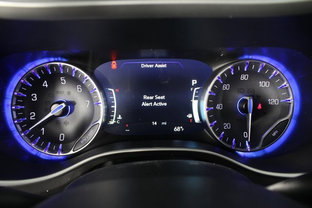 New 2026 Chrysler Pacifica Select image 12