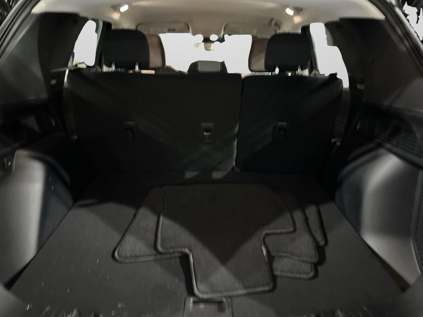 Used 2022 Ford Escape S image 9