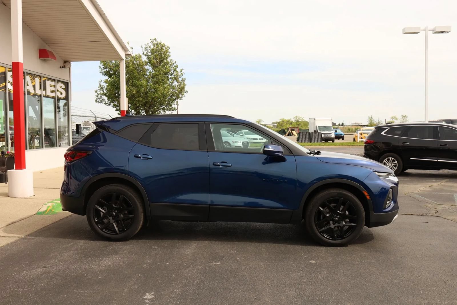 Used 2022 Chevrolet Blazer LT AWD/4WD image 4