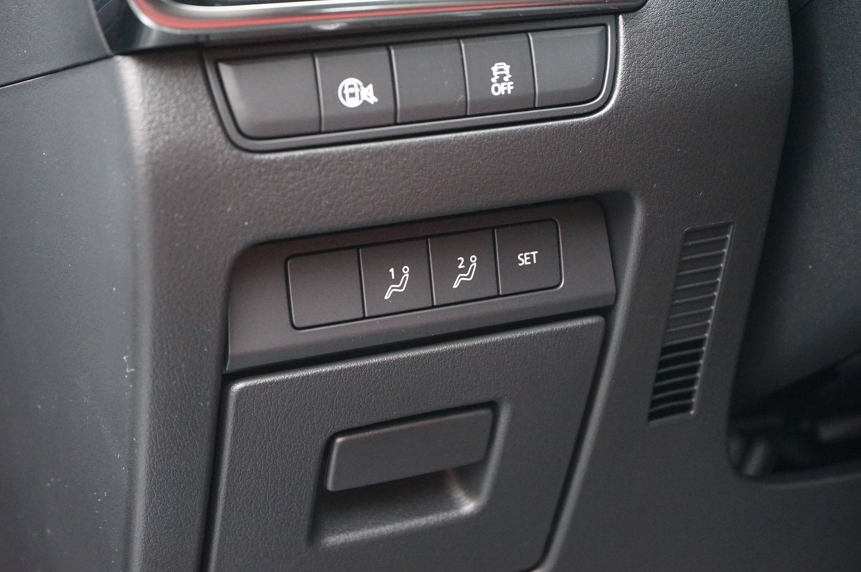 New 2026 MAZDA MAZDA3 Carbon w/ Appearance Package image 13