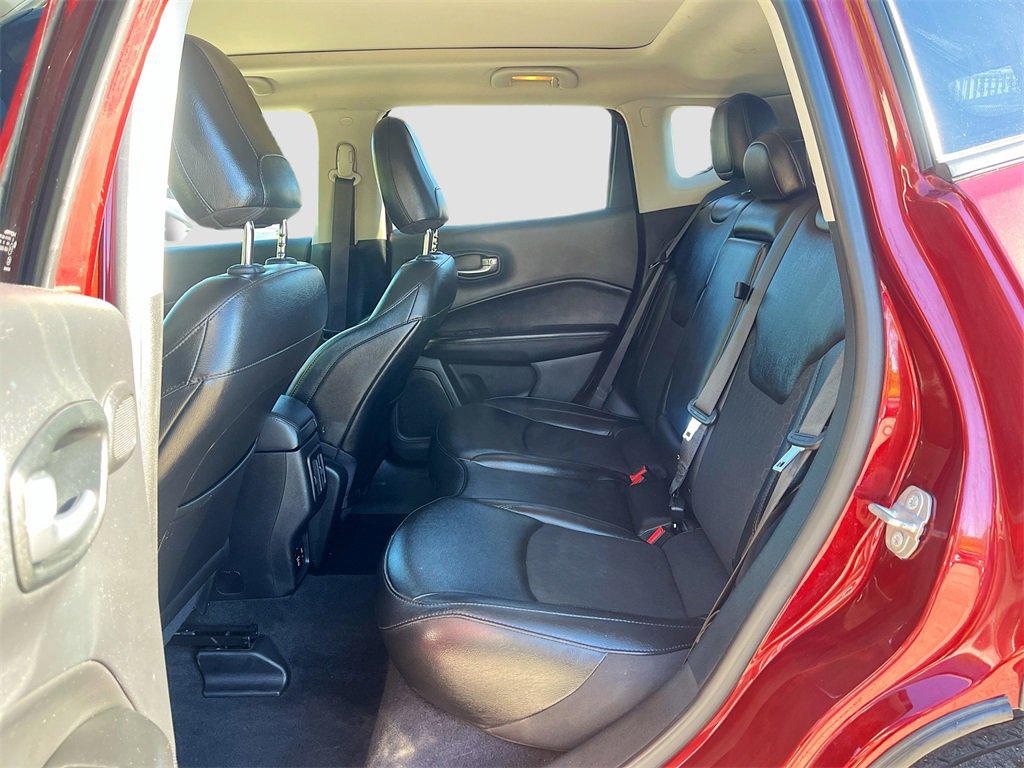 Used 2021 Jeep Compass Latitude w/ Sun and Sound Group image 24