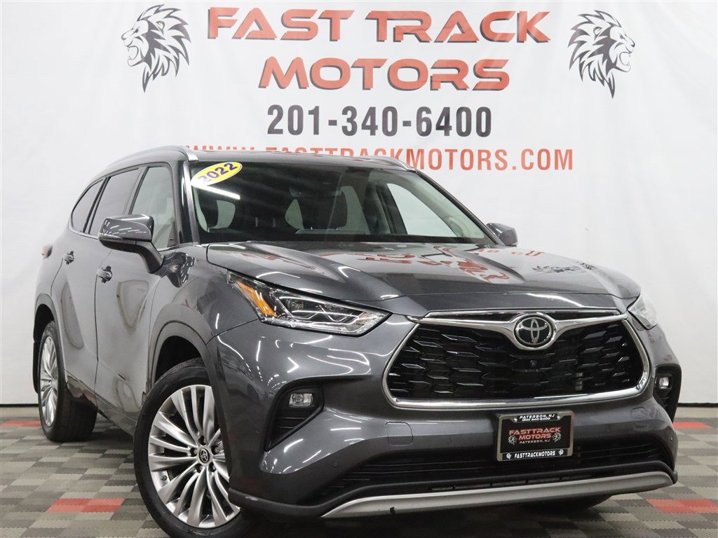 Used 2022 Toyota Highlander Platinum AWD/4WD image 3
