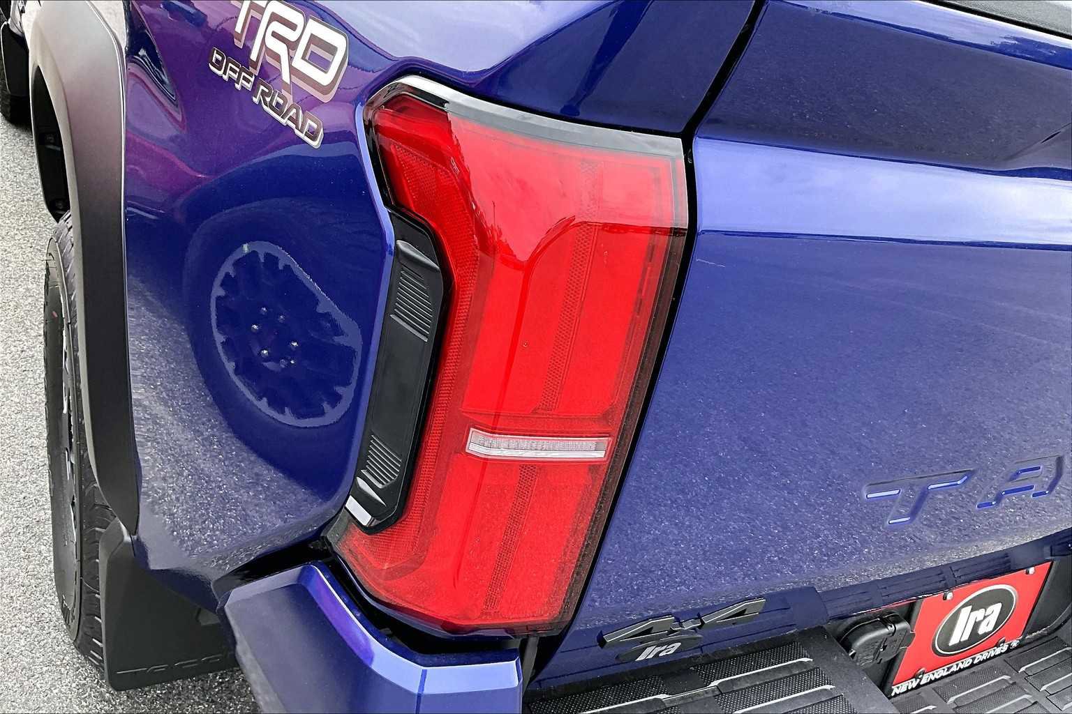 New 2025 Toyota Tacoma TRD Off-Road image 14