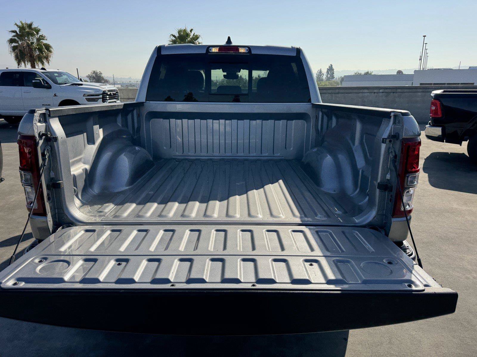 Certified 2024 RAM 1500 Big Horn AWD/4WD image 12