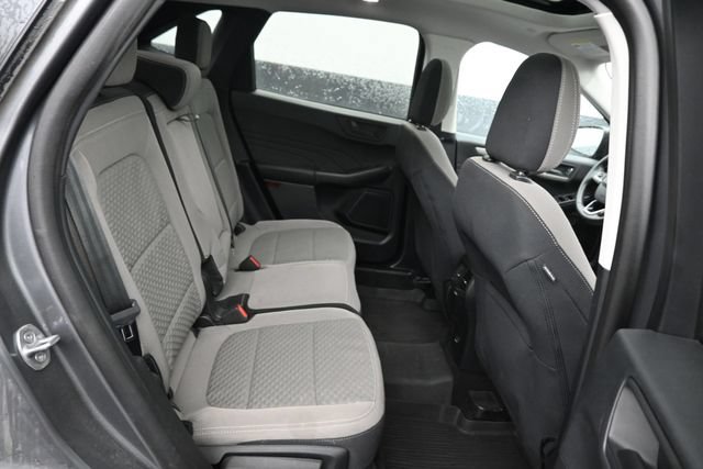 Used 2022 Ford Escape SE w/ SE Sport Appearance Package AWD/4WD image 8