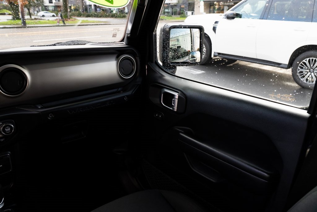 Used 2020 Jeep Wrangler Unlimited Sport S image 11