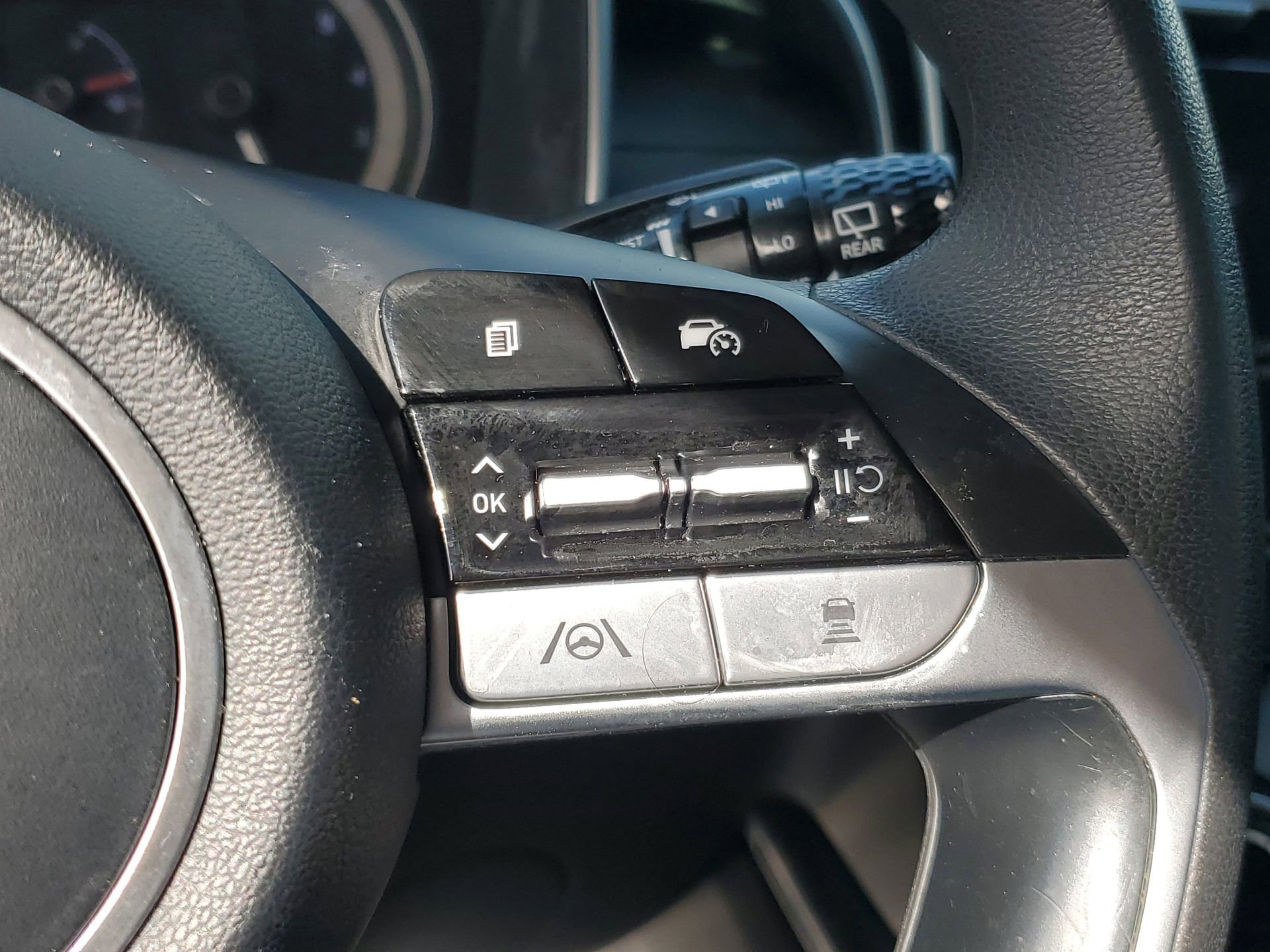 Used 2022 Hyundai Tucson SEL w/ Cargo Package image 22