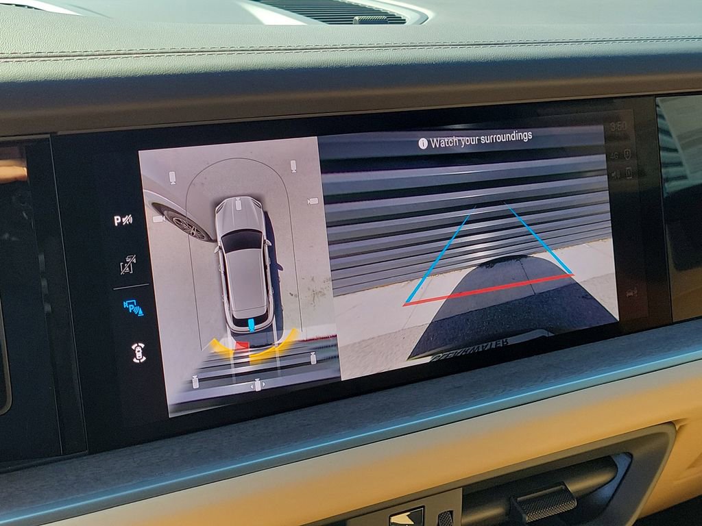 New 2026 Porsche Cayenne image 30