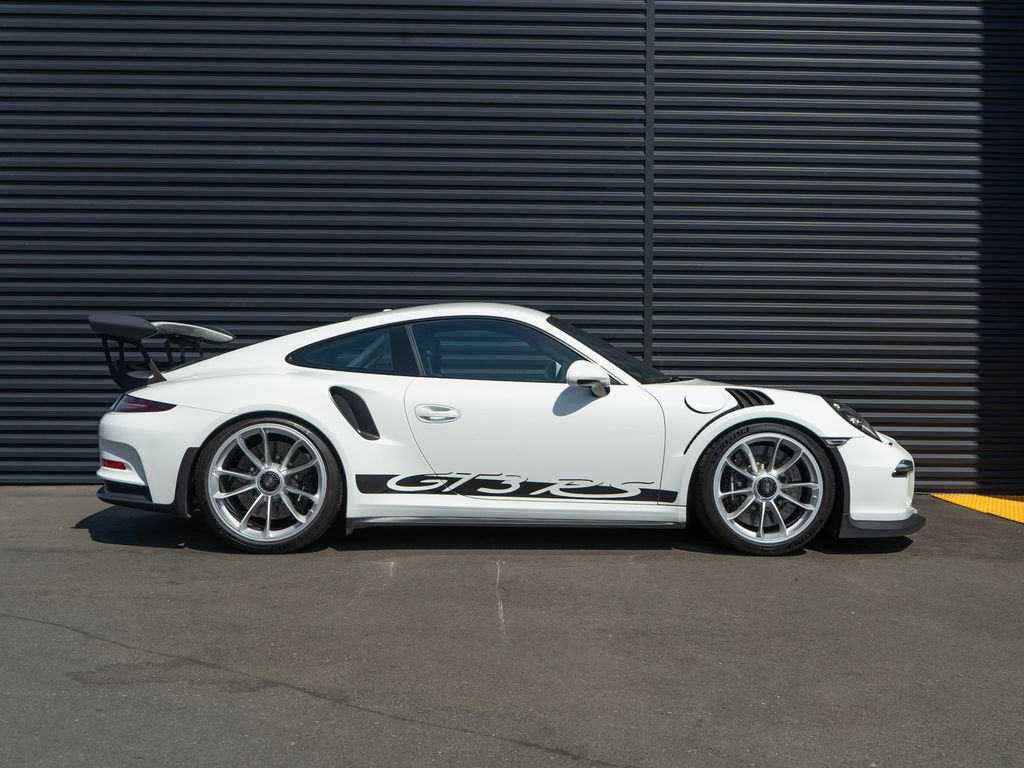 Used 2016 Porsche 911 GT3 RS image 8
