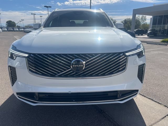 New 2026 Volvo XC90 T8 Plus w/ Protection Package AWD/4WD image 9