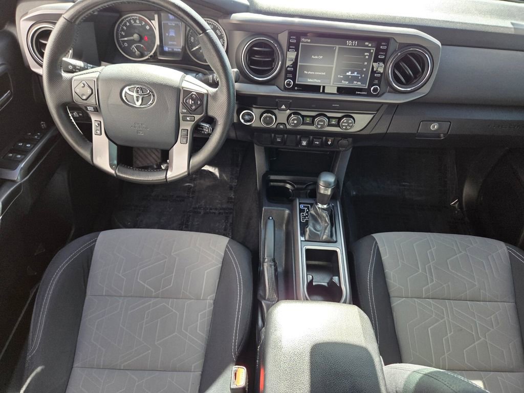 Used 2020 Toyota Tacoma TRD Off-Road AWD/4WD image 40