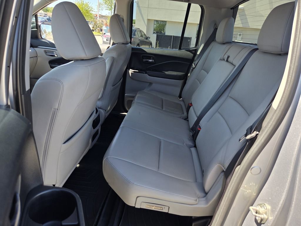 Used 2017 Honda Ridgeline RTL image 10