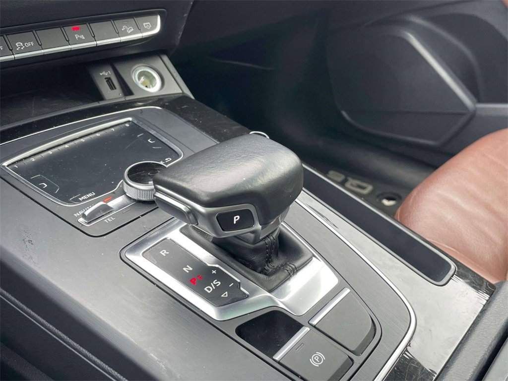 Used 2018 Audi Q5 2.0T Premium Plus w/ Premium Plus Package image 30