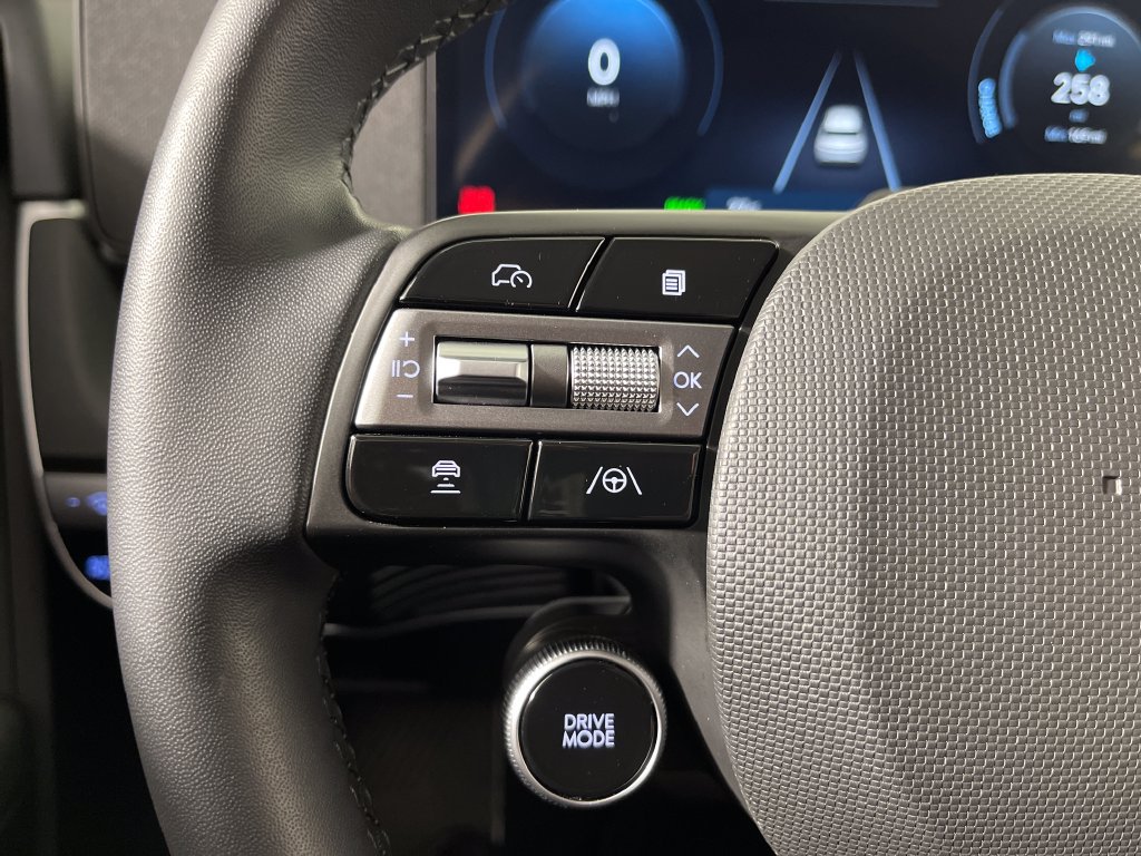 Certified 2026 Hyundai Ioniq 5 SEL RWD image 29