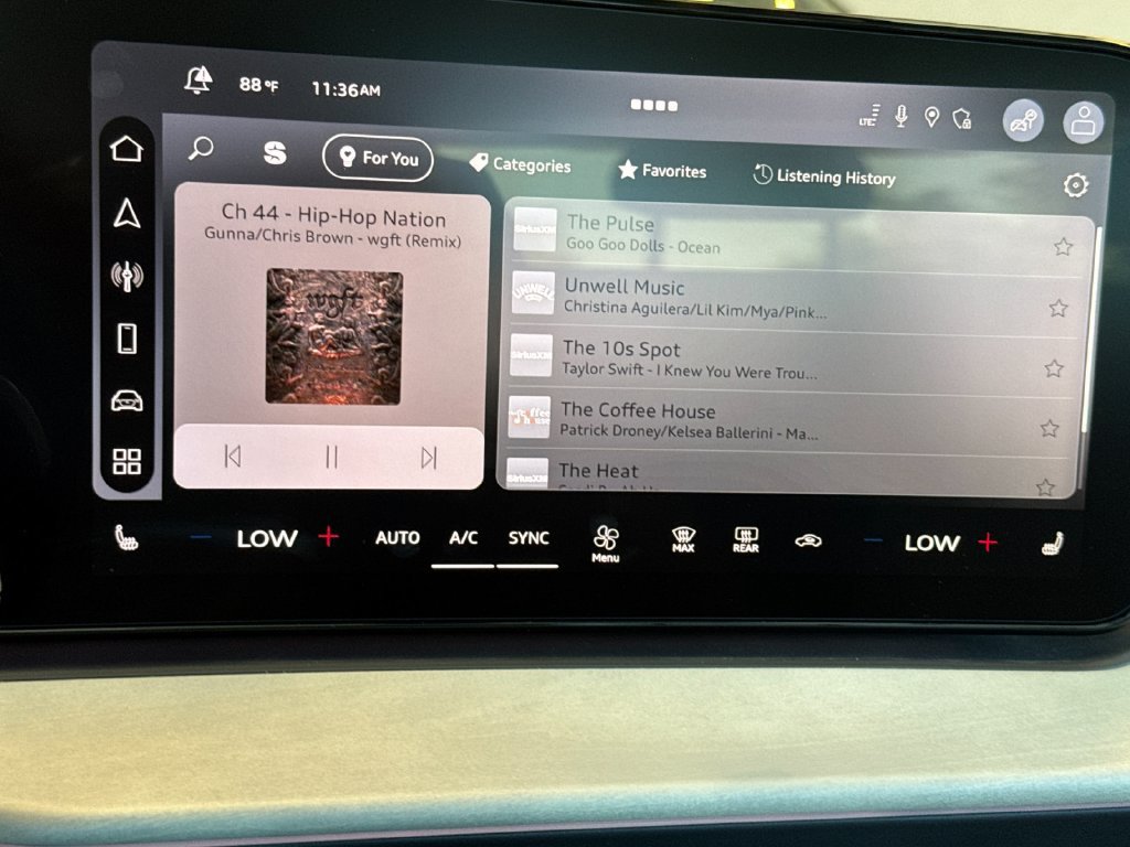 New 2026 Audi Q3 quattro 2.0T AWD/4WD image 18