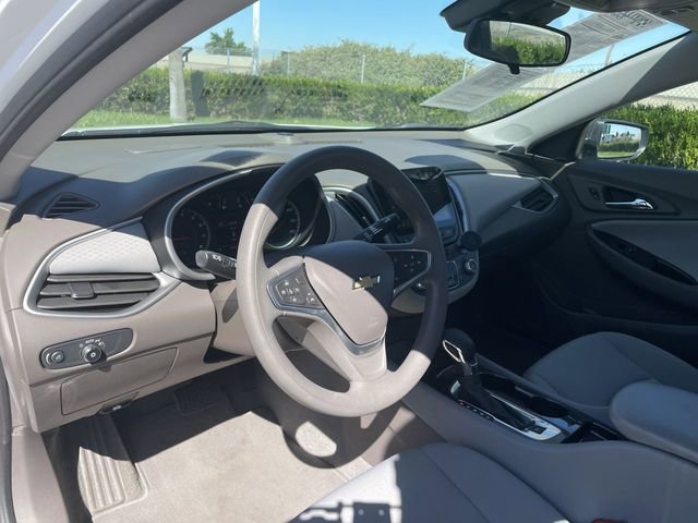 Used 2023 Chevrolet Malibu LS image 10