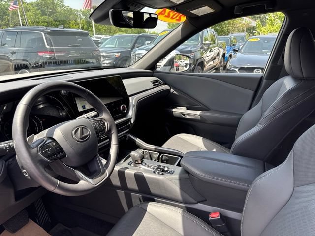 Used 2024 Lexus TX 350 AWD w/ Cold Weather Package image 10