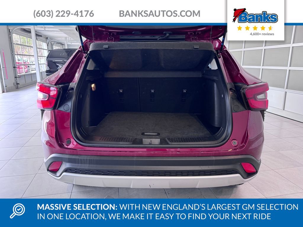 Certified 2025 Chevrolet Trax LT w/ LT Convenience Package image 7