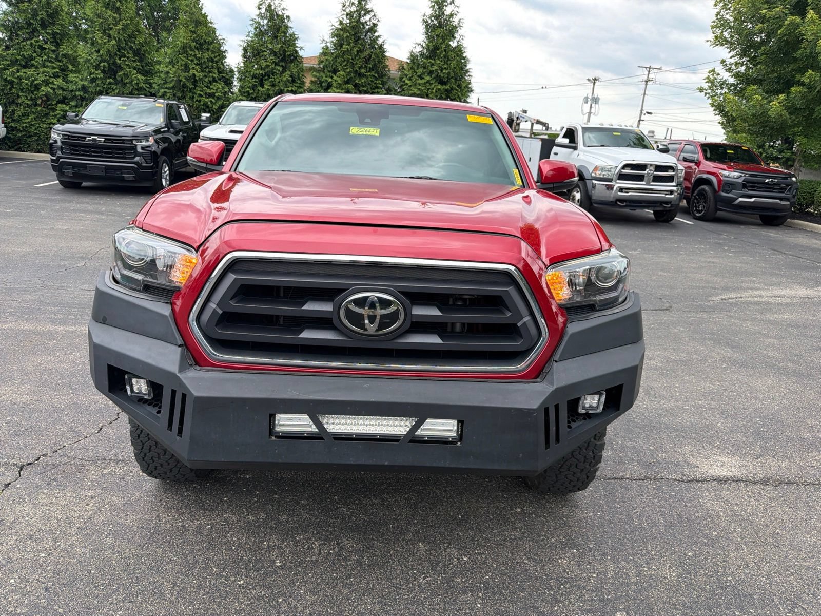 Used 2020 Toyota Tacoma SR5 w/ Technology Package AWD/4WD image 8
