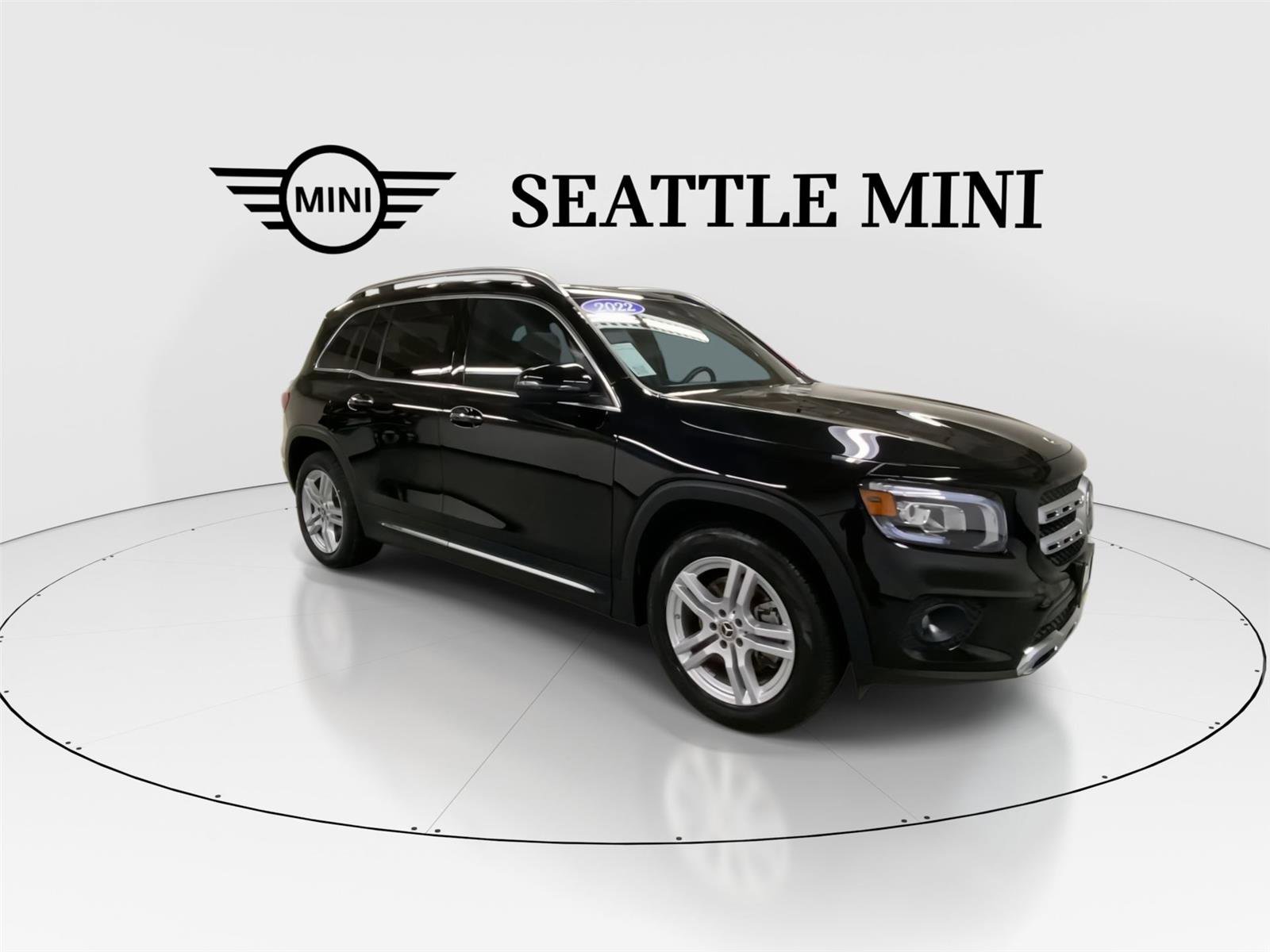 Used 2022 Mercedes-Benz GLB 250 4MATIC image 2