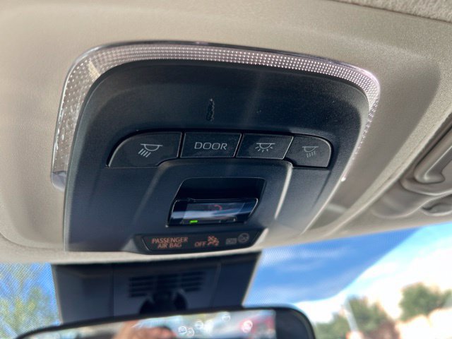 Used 2025 Toyota Corolla LE FWD image 18