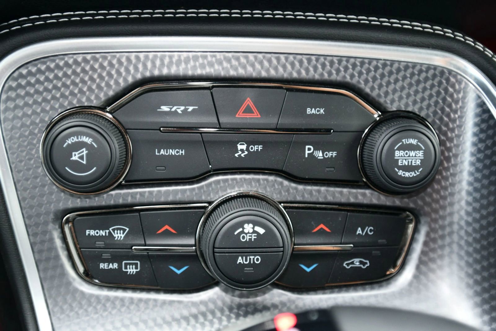 Used 2016 Dodge Challenger SRT Hellcat image 28