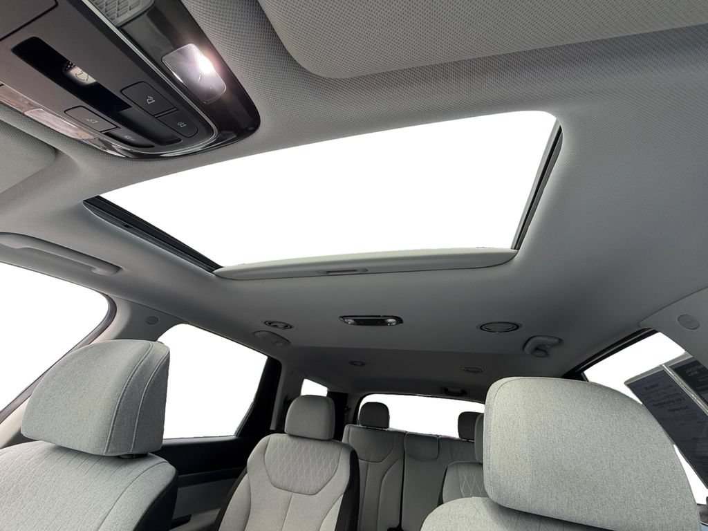 Used 2020 Hyundai Palisade SEL FWD image 12