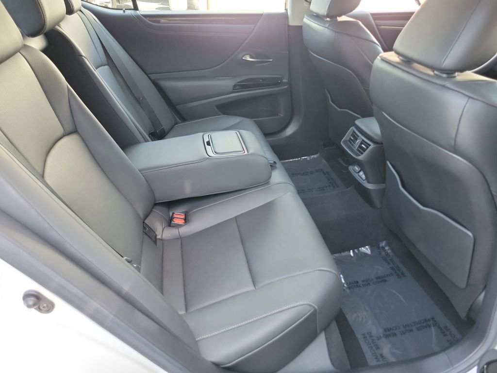 Used 2024 Lexus ES 350 w/ Accessory Package (Z1) FWD image 21