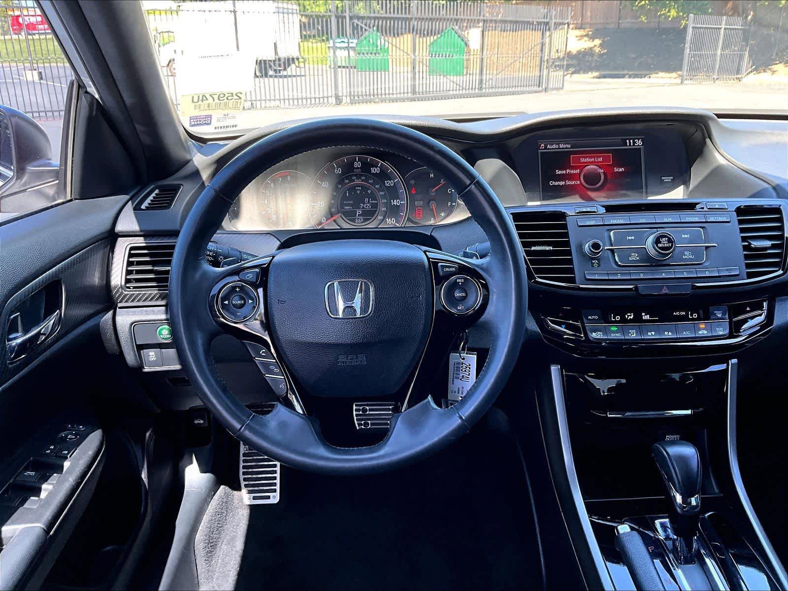 Used 2016 Honda Accord Sport image 7