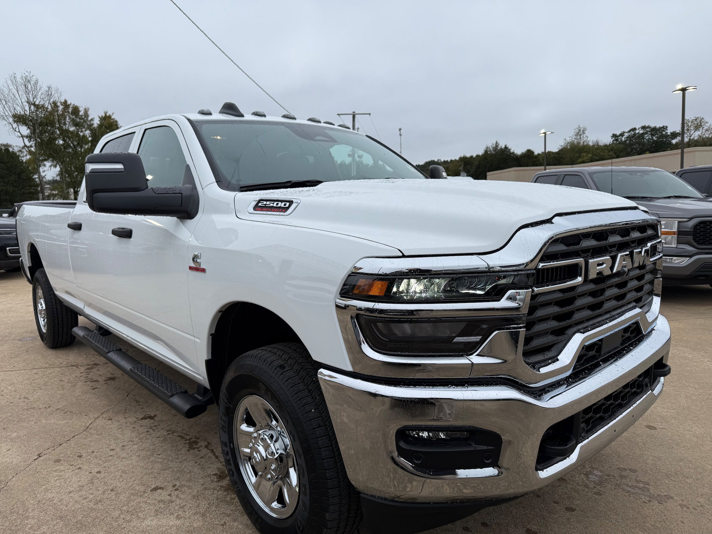 New 2026 RAM 2500 Tradesman AWD/4WD image 3