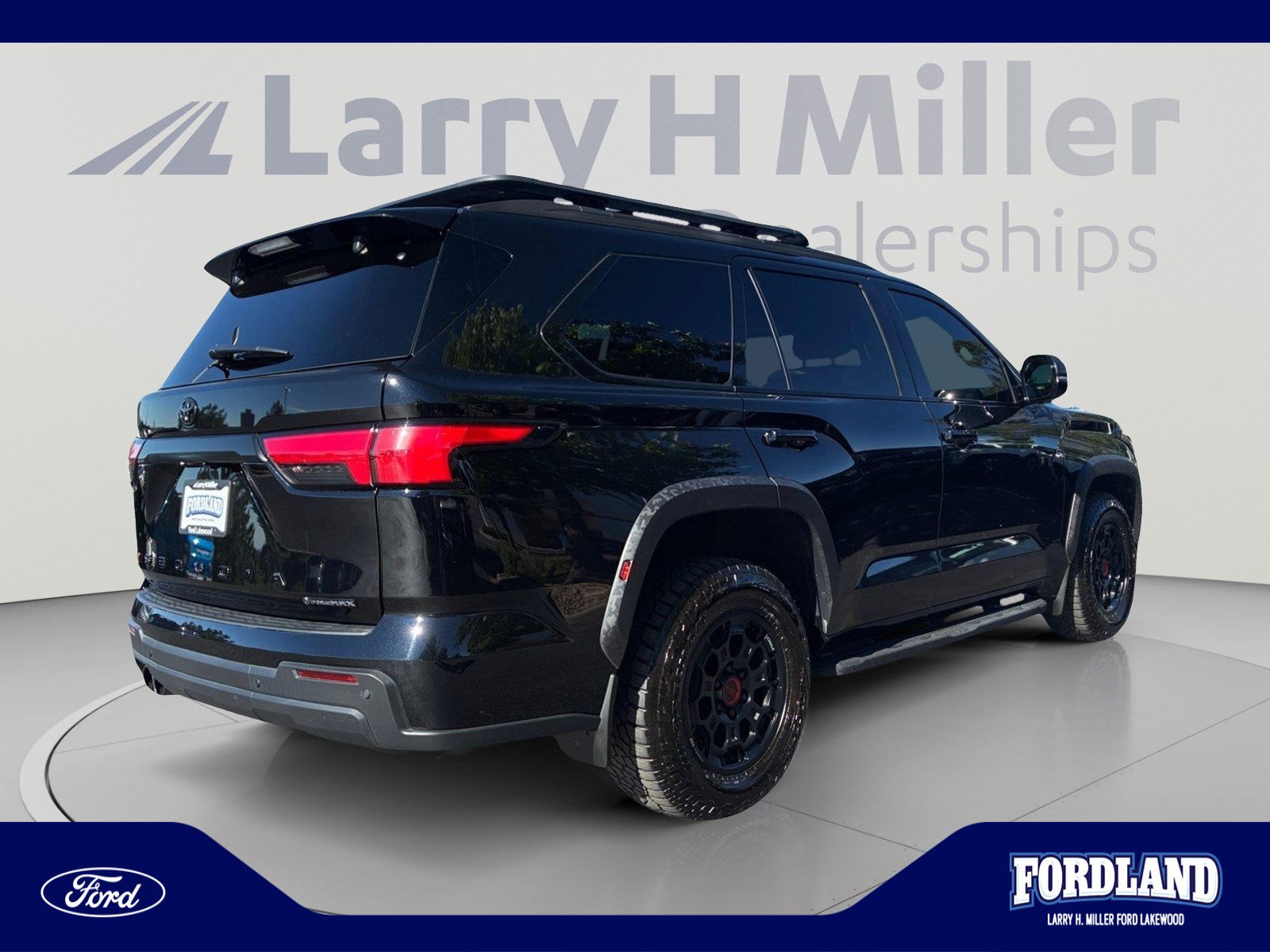 Used 2026 Toyota Sequoia TRD Pro w/ TRD Performance Package (TMS) AWD/4WD image 5