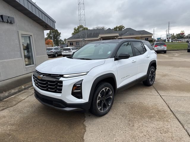 New 2026 Chevrolet Equinox LT w/ Convenience Package II image 3