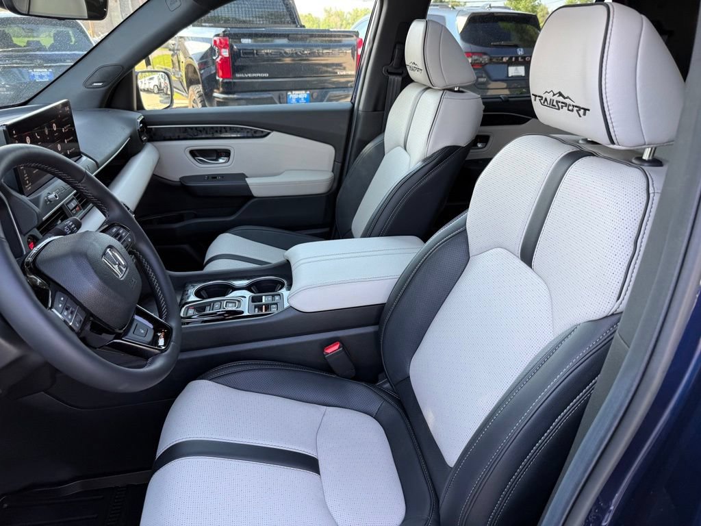 Certified 2026 Honda Passport TrailSport Elite image 14