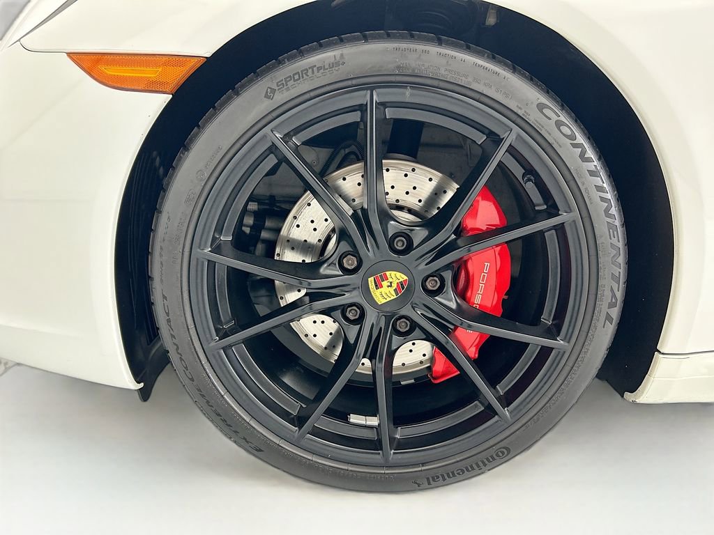 Used 2019 Porsche 911 Cabriolet image 26