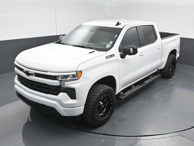 Used 2024 Chevrolet Silverado 1500 RST w/ Convenience Package II image 11