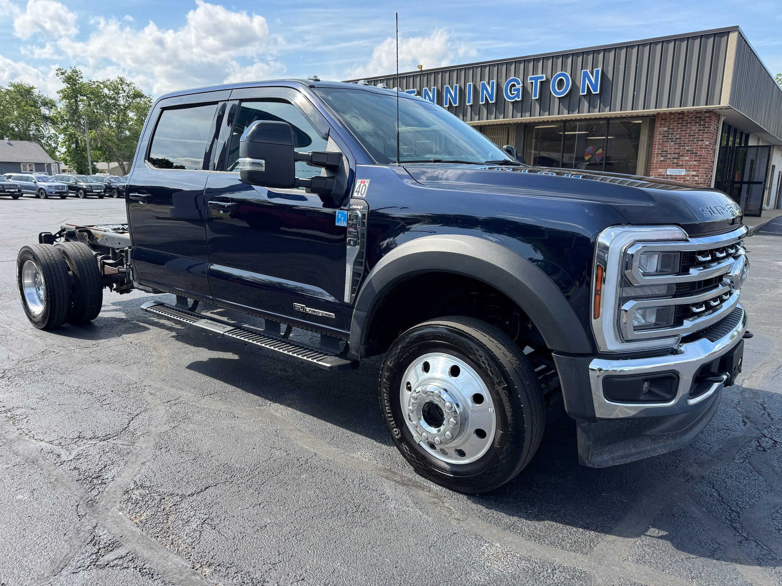 Used 2025 Ford F450 Lariat AWD/4WD image 9