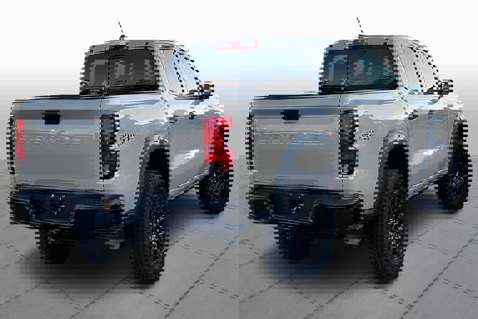 Certified 2024 Chevrolet Colorado Trail Boss w/ Advanced Trailering Package image 14