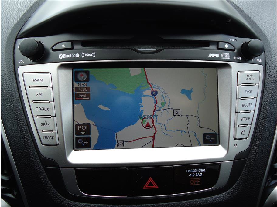 Used 2010 Hyundai Tucson GLS w/ Navigation Pkg 3 image 19