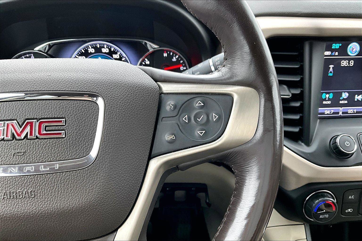 Used 2019 GMC Acadia Denali w/ Technology Package image 19