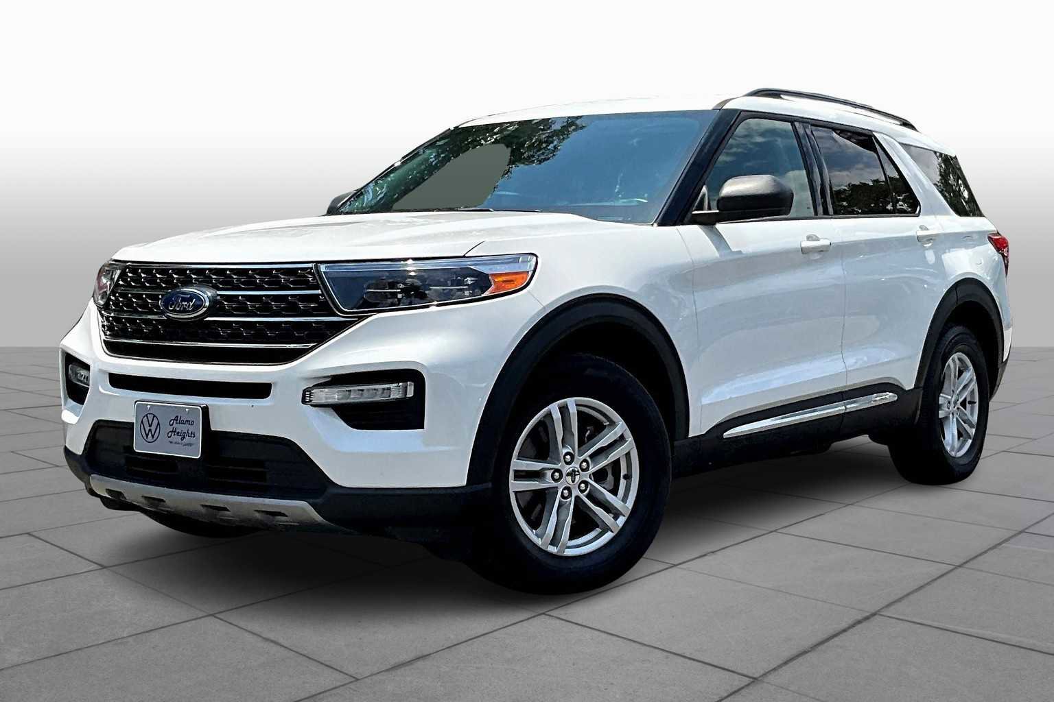 Used 2022 Ford Explorer XLT w/ Equipment Group 202A