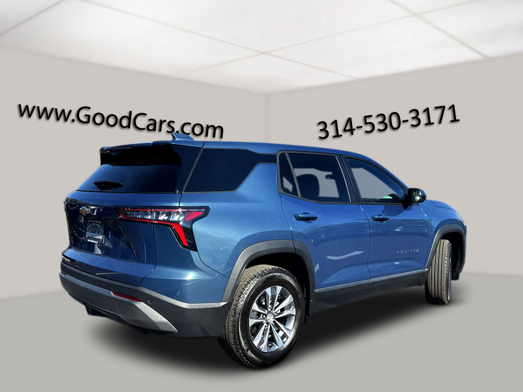 Used 2025 Chevrolet Equinox LT image 2