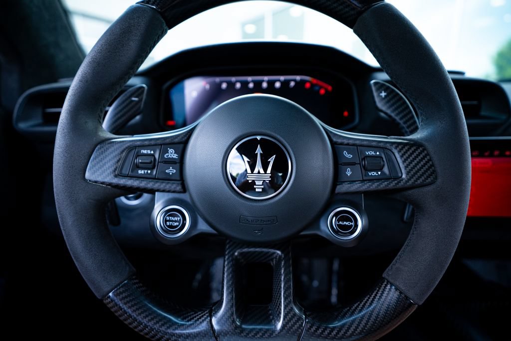 Used 2022 Maserati MC20 Coupe RWD image 33