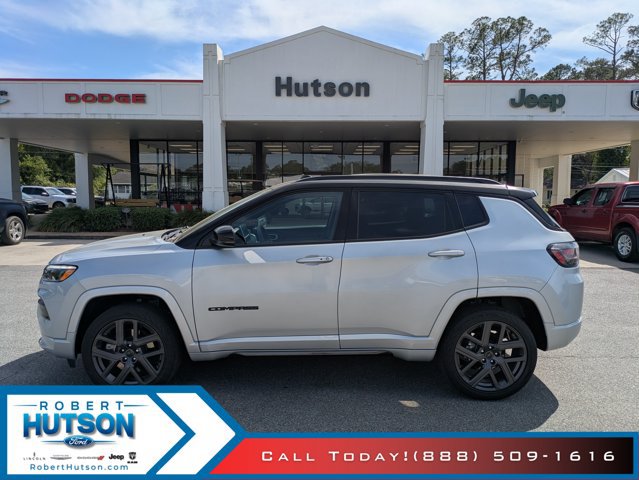 Used 2025 Jeep Compass Limited w/ High Altitude Package