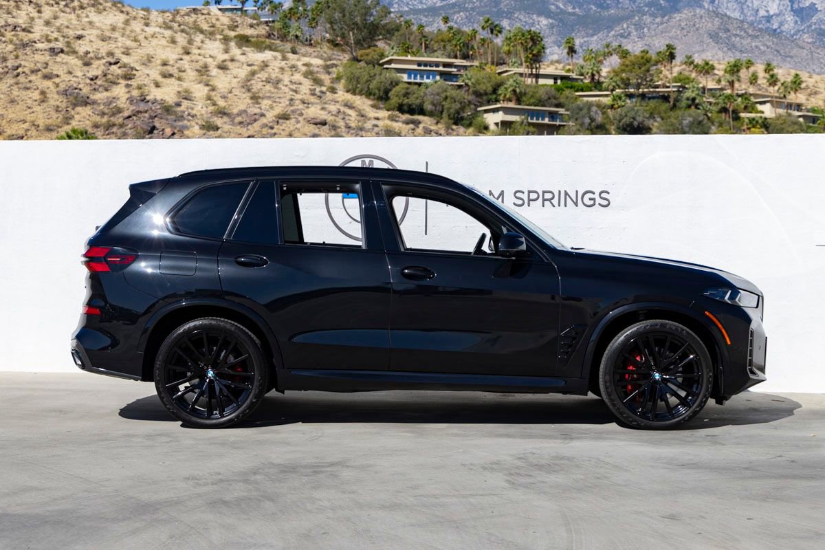 Certified 2024 BMW X5 xDrive40i w/ Executive Package image 6