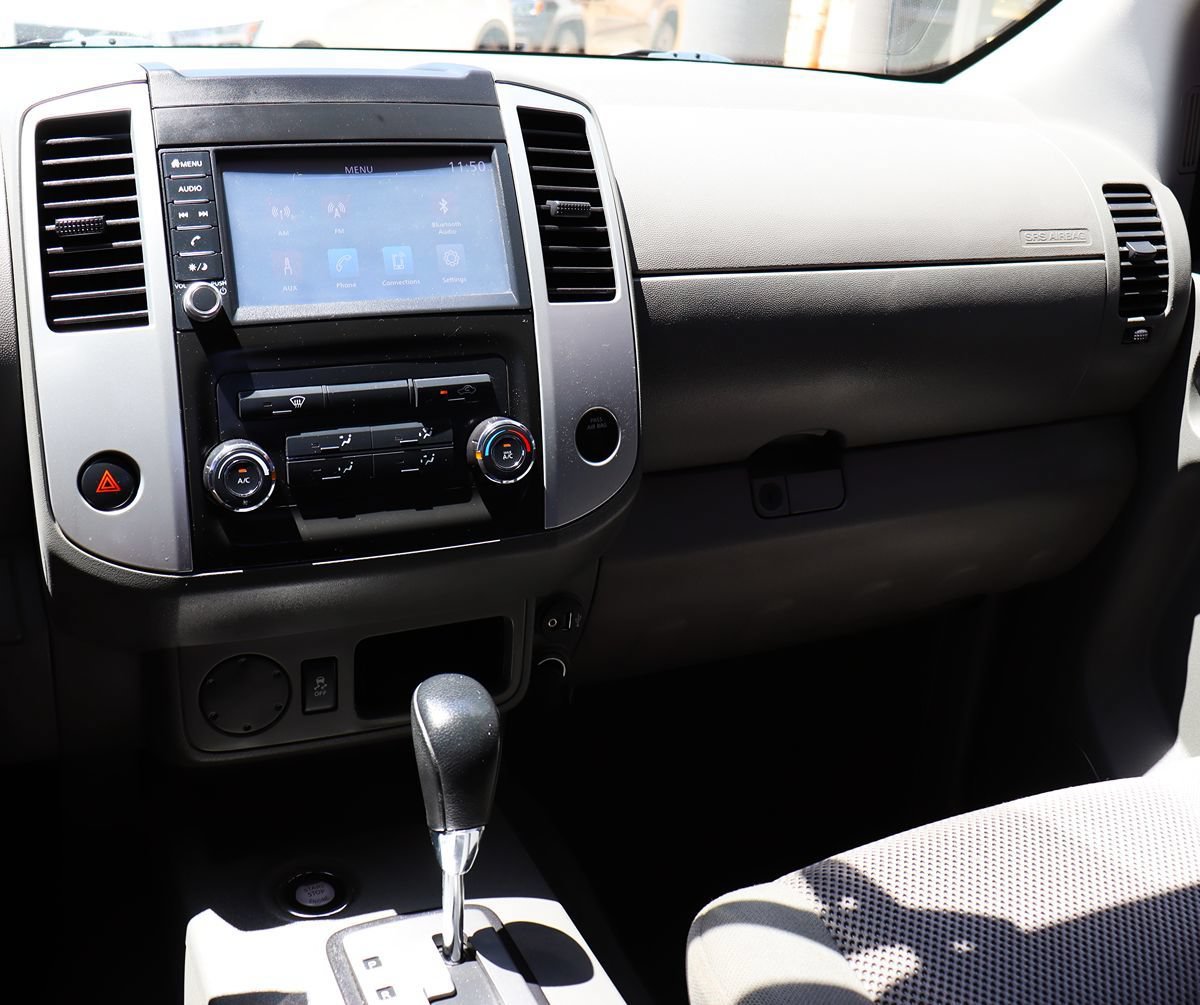 Used 2021 Nissan Frontier SV RWD image 40