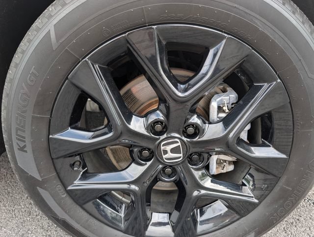 Used 2025 Honda HR-V Sport image 9