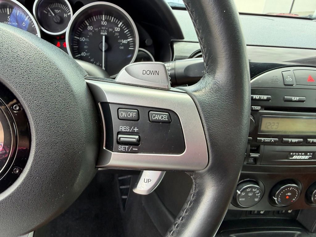 Used 2008 MAZDA MX-5 Miata Grand Touring w/ Premium Pkg RWD image 20