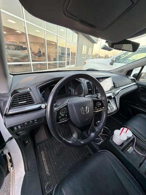 Used 2024 Honda Odyssey Elite image 7