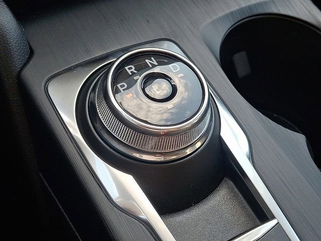 New 2025 Ford Escape SE w/ PHEV Premium Package image 19