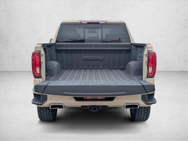 Used 2023 GMC Sierra 1500 AT4 w/ AT4 Preferred Package AWD/4WD image 6